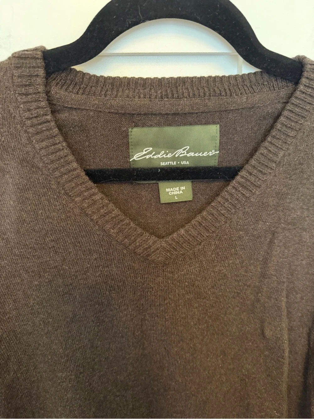 Eddie Bauer Cotton Cashmere Blend V-Neck Chocolate Brown Pullover Sweater Size L